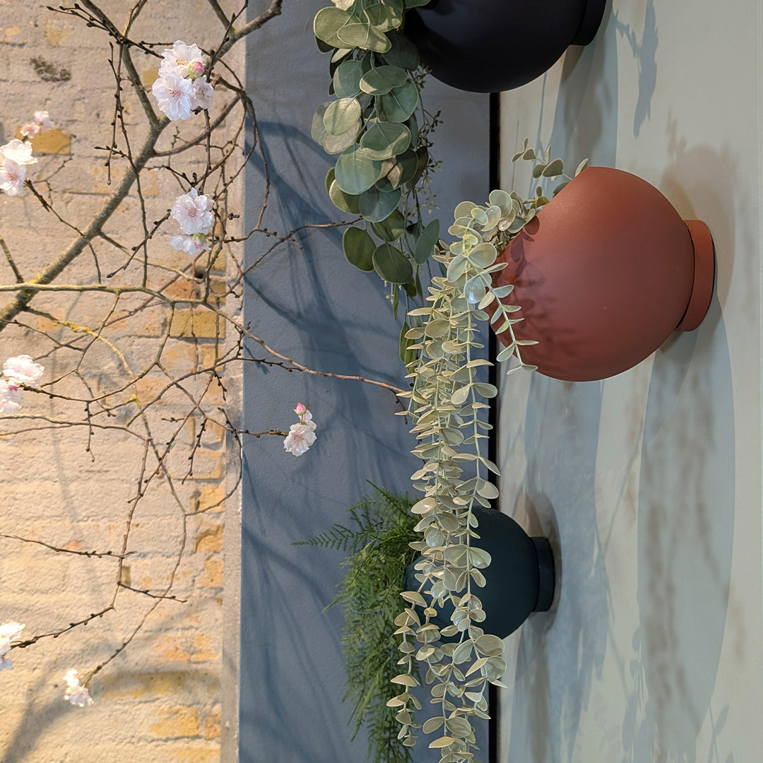 Globe Wall Flowerpot - Large