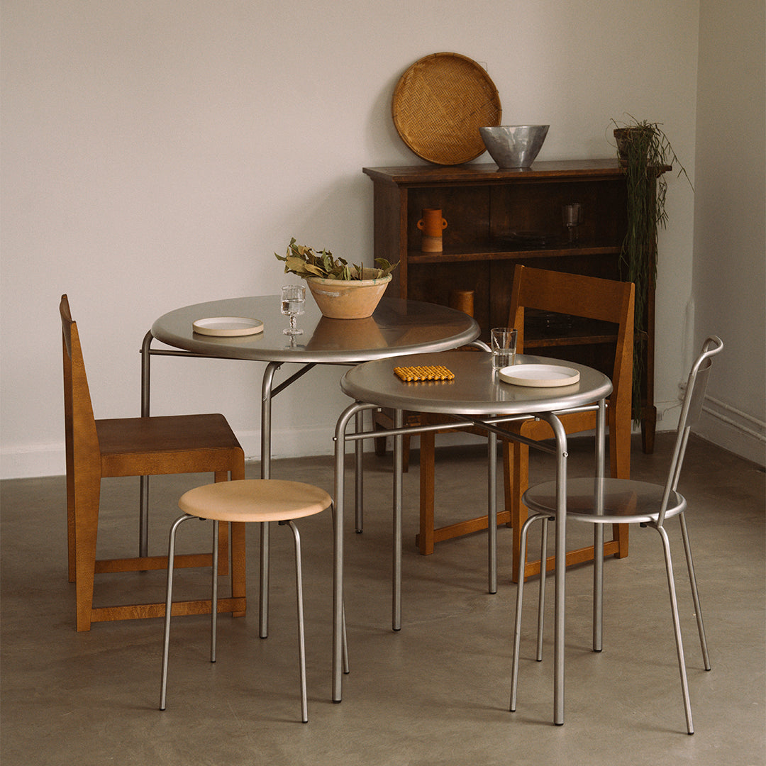 Petit Rond Table
