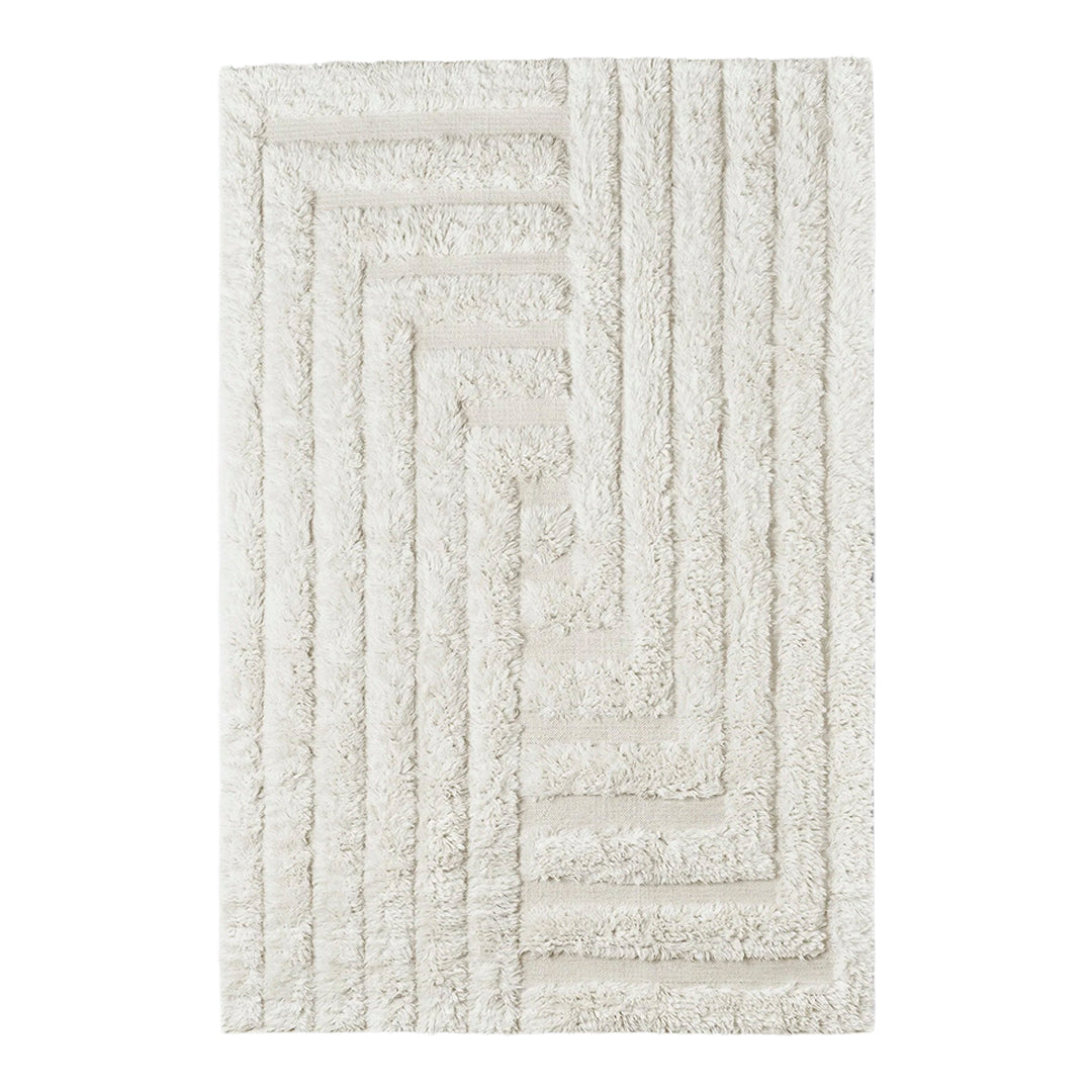 White Labyrinth Rug Texture Shaggy Labyrinth Rug – Design Public