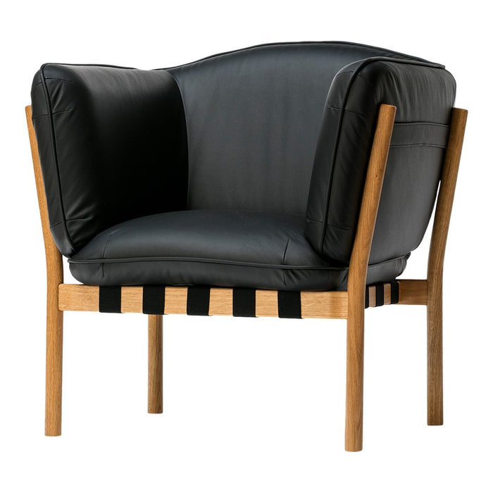 Black leather armchair with a striped wooden base, featuring natural oak and black accents for a modern look.