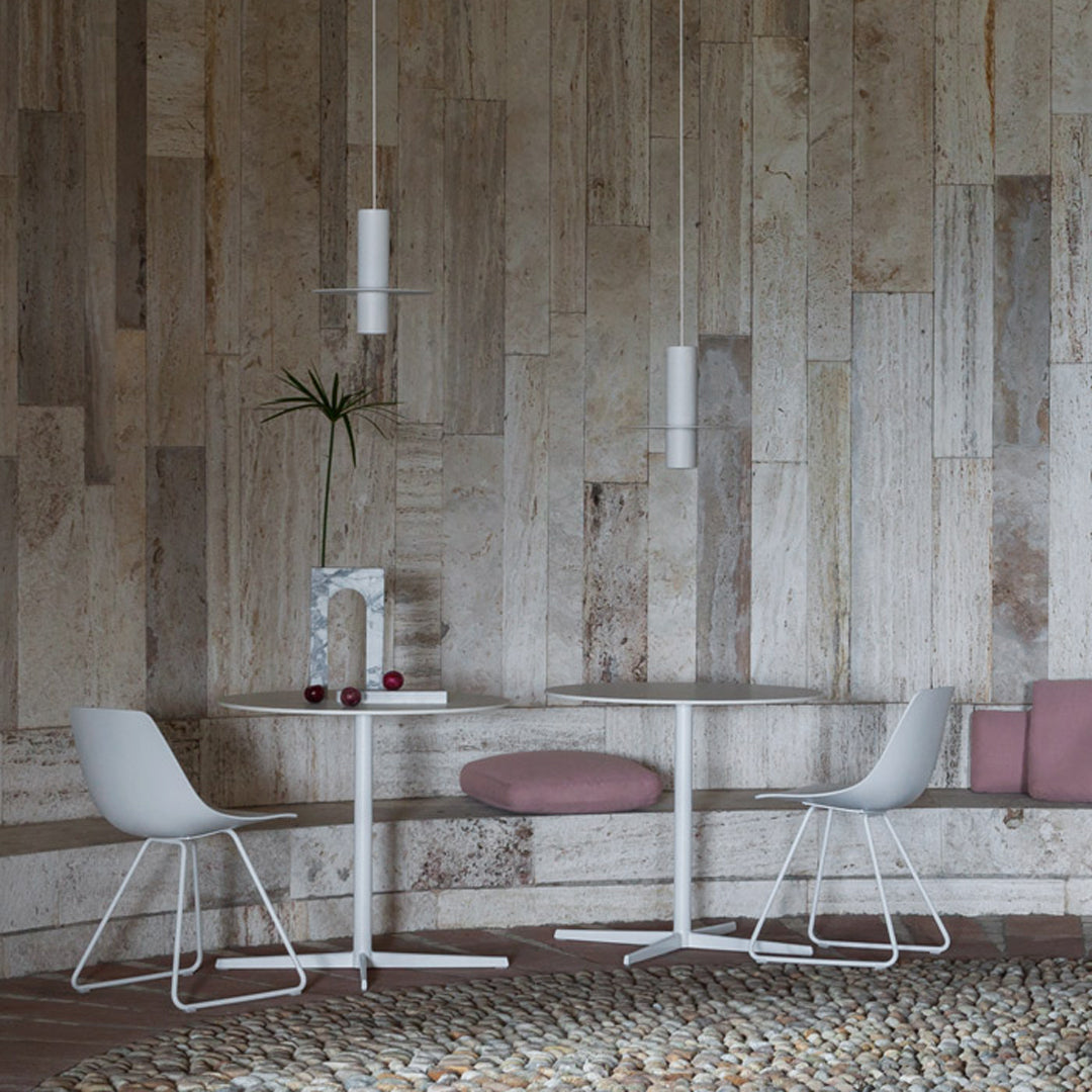 Auki Round Cafe Table