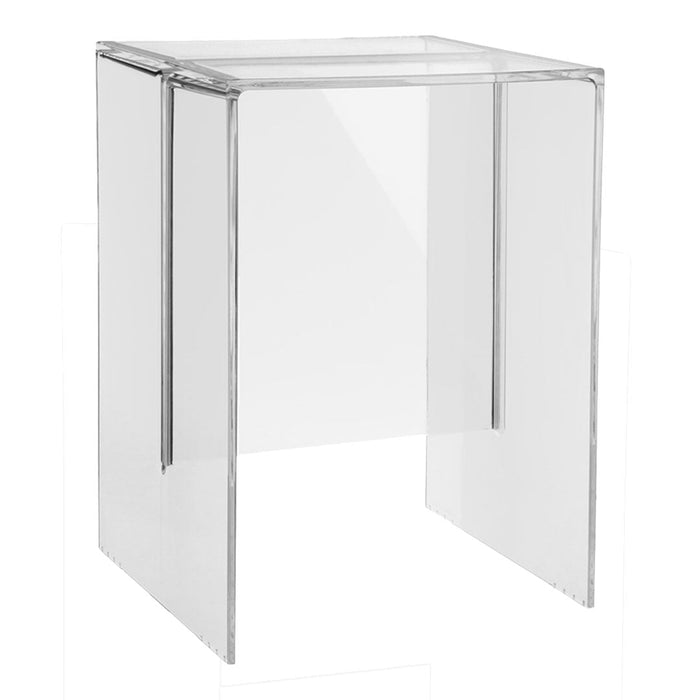 Clear acrylic stool featuring a minimalist design with smooth edges and transparent finish. Perfect for modern decor.