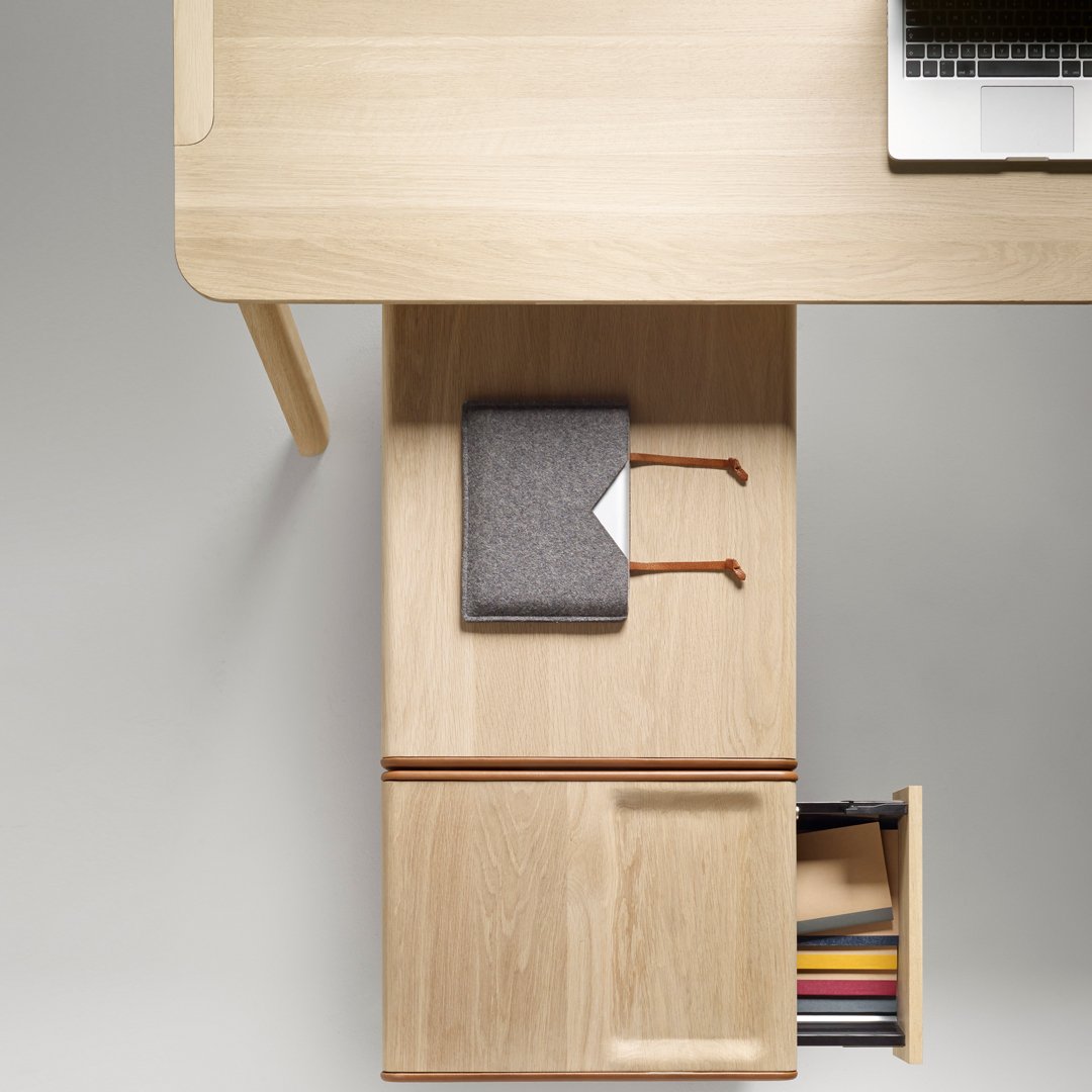 Heldu Container w/ 3 Drawers