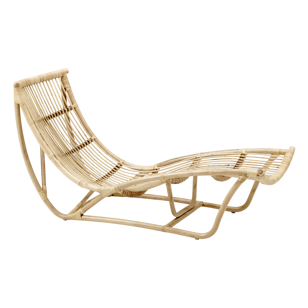 Natural beige rattan lounge chair with intricate woven patterns and smooth curved design. Ideal for stylish outdoor spaces.