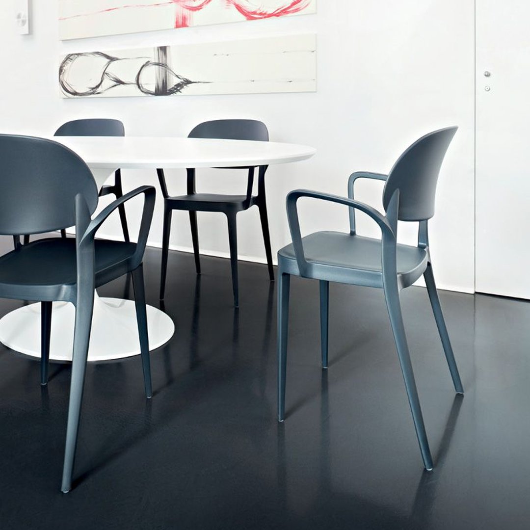 Amy Outdoor Armchair - Stackable