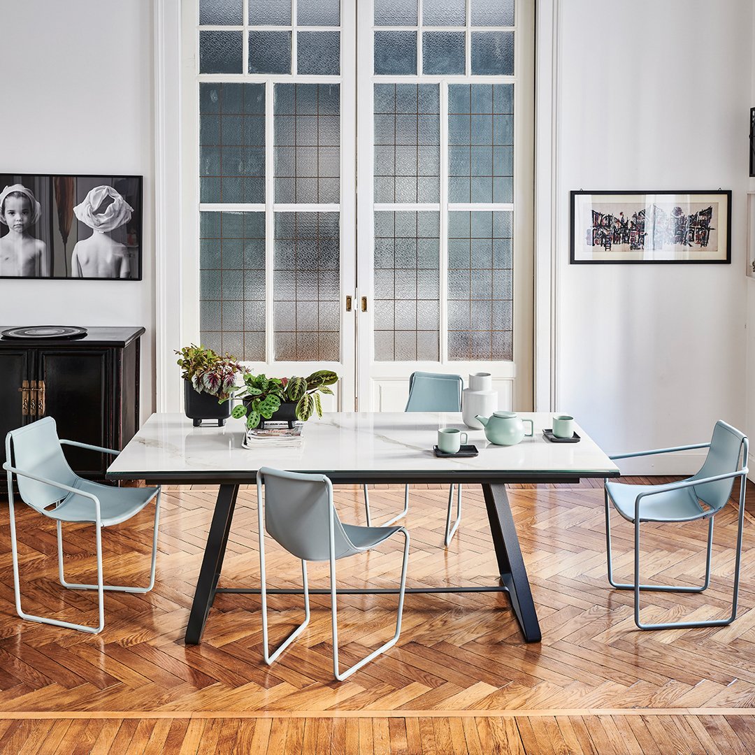 Apelle P M CU Armchair