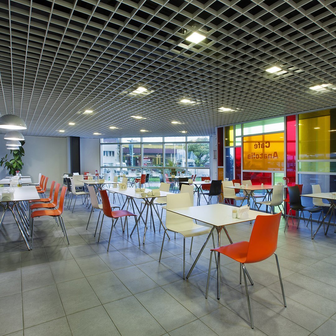 Cantata Square Cafe Table