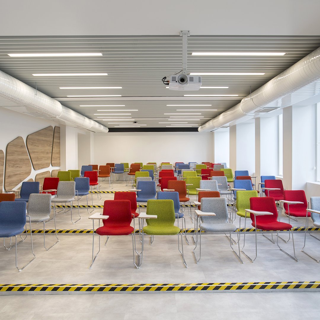 Asanda Seminar Chair