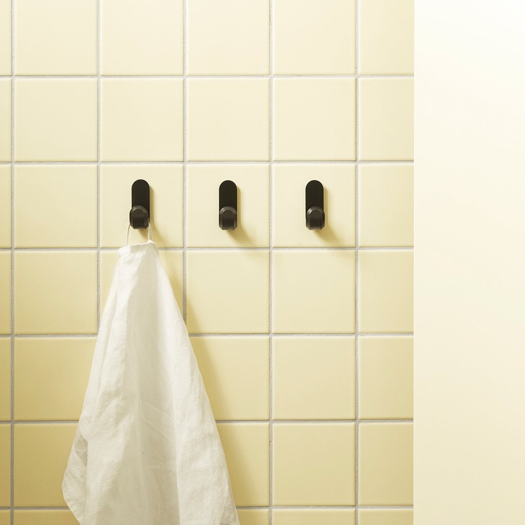 Curve Mini Hook - Set of 2 (Order Quantity: 6)