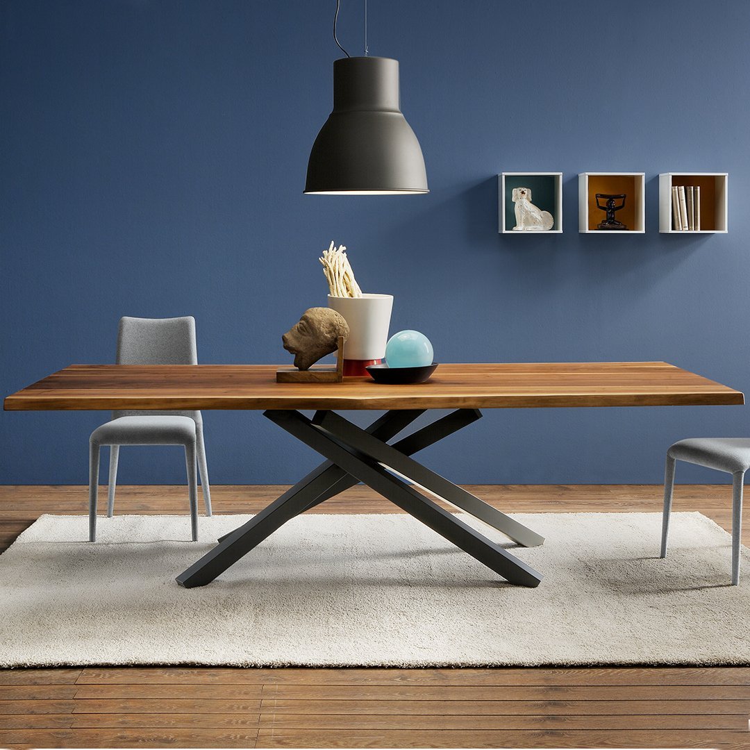 Pechino Dining Table
(98.4” W)