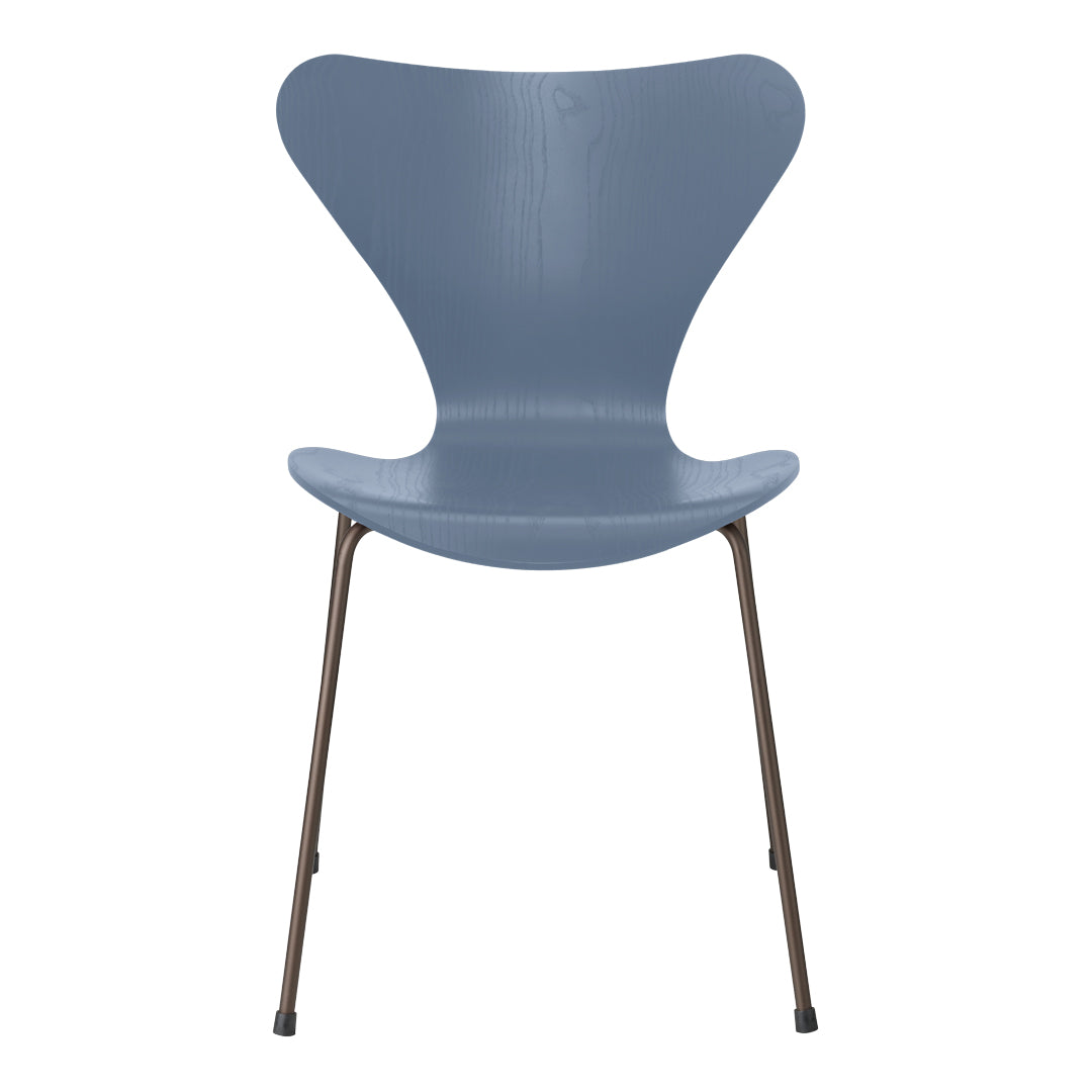 Series 7 3107 Chair in Lacquered Lavender Blue & Chrome By Fritz Hansen