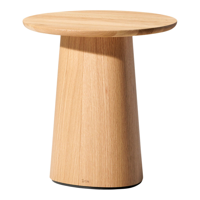 Natural light oak stool with a smooth, minimalist design and subtle grain patterns. Perfect for modern interiors.