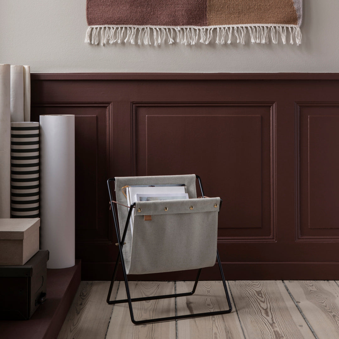 Herman Magazine Rack