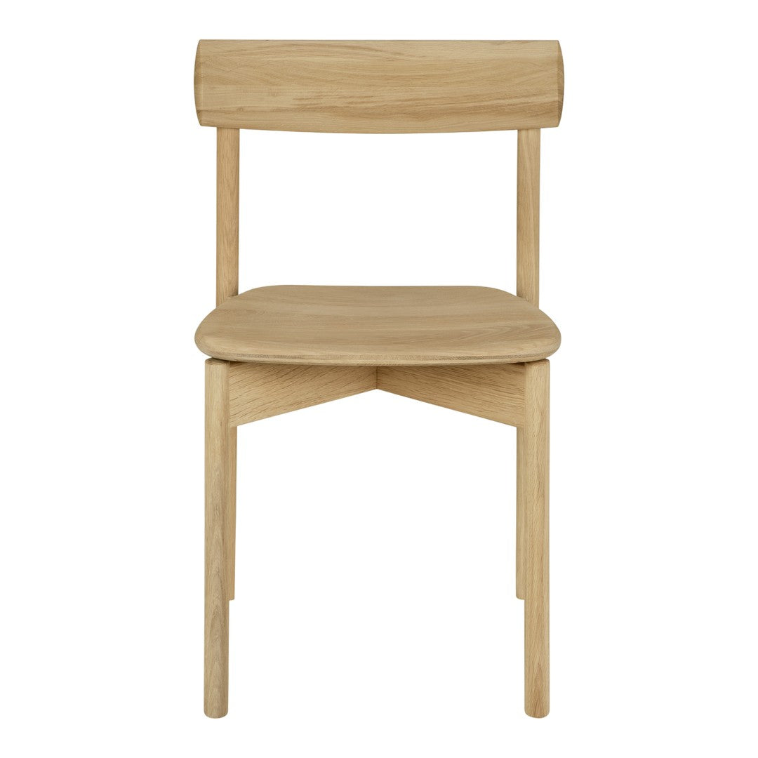 Light oak wooden chair with a minimalist design and smooth, natural finish. Ideal for modern interiors.