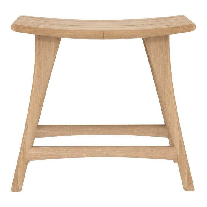 Natural wood stool with a light oak finish and minimalist curved design, showcasing smooth, warm tones and simple patterns.