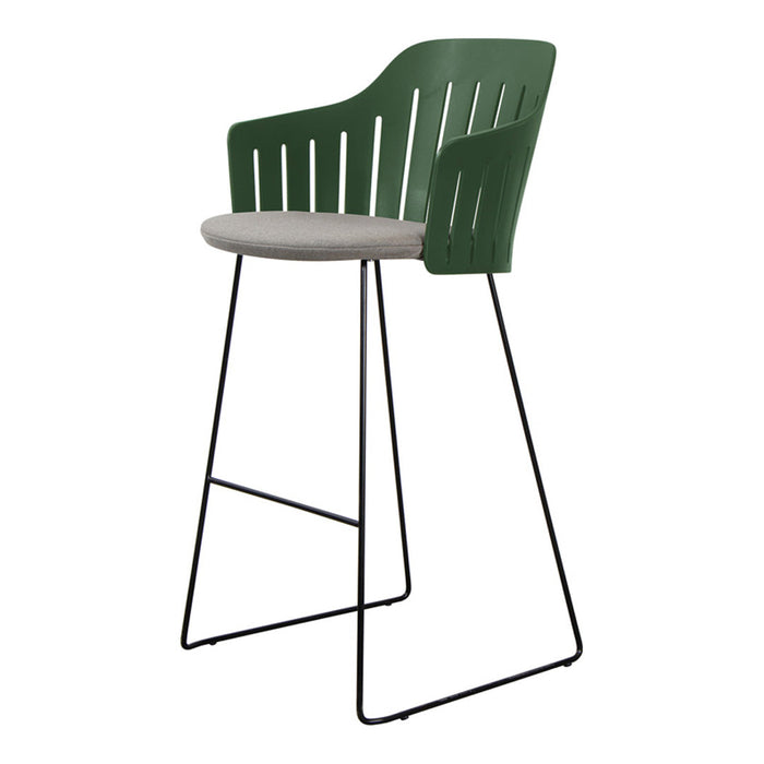 Green slatted back bar stool with light gray seat and sleek black metal legs. Modern, stylish design for any decor.