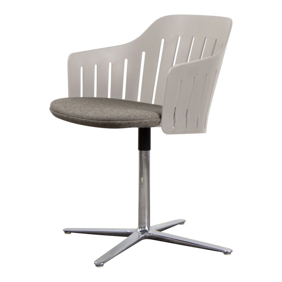 Choice Chair - Swivel Base - w/ Seat Cushion