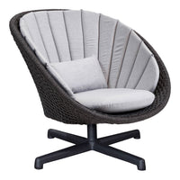 Peacock Outdoor Lounge Chair w/ Swivel Base
