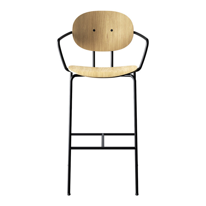 Stylish black metal bar stool with a natural wood seat and backrest, featuring a minimalist design.