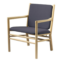 J147 Lounge Armchair