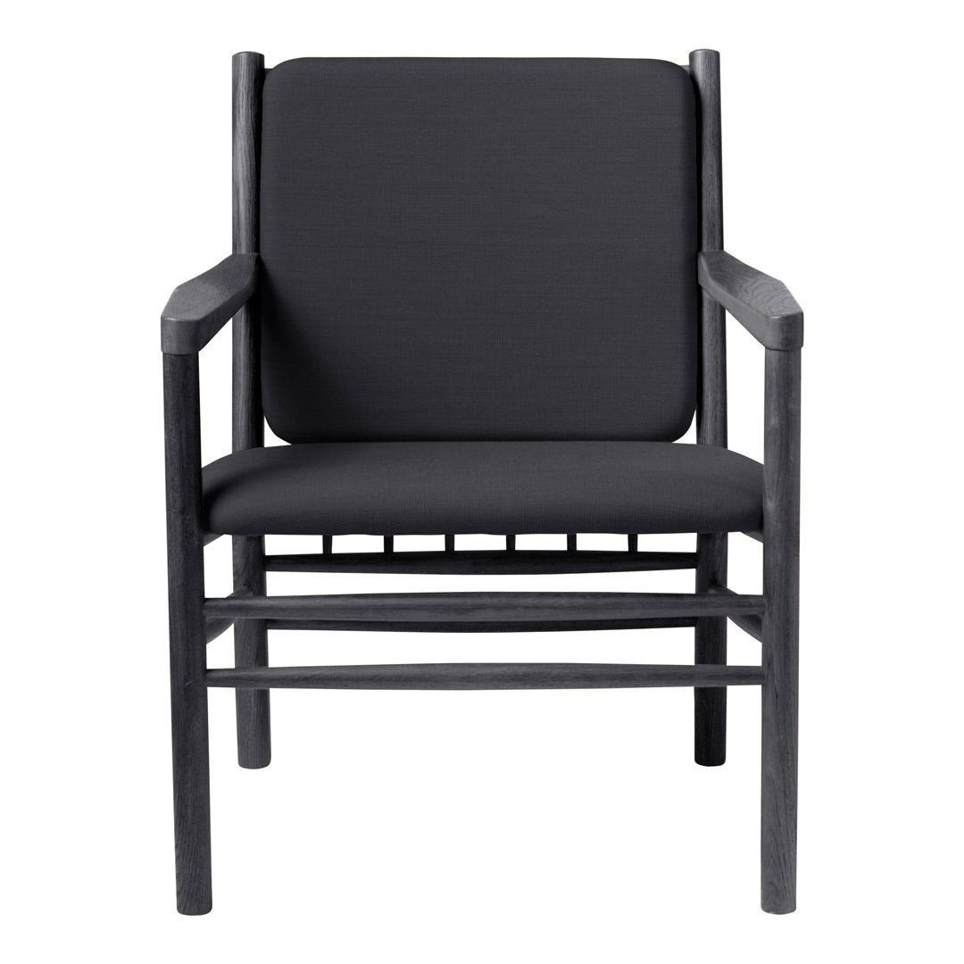 J147 Lounge Armchair