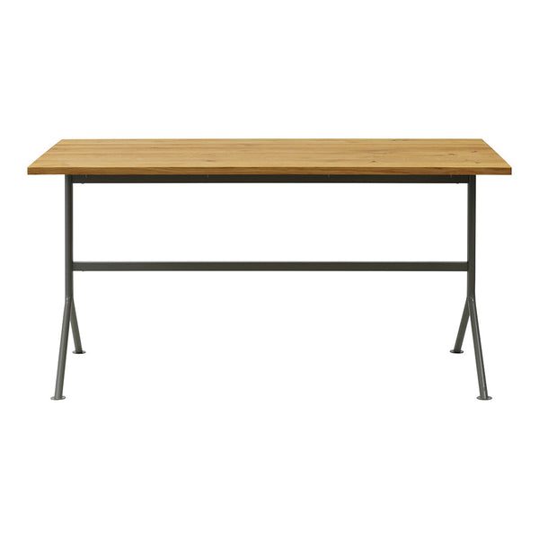 Light wood tabletop with a natural finish, complemented by a sleek black metal frame. Modern and minimalist design.