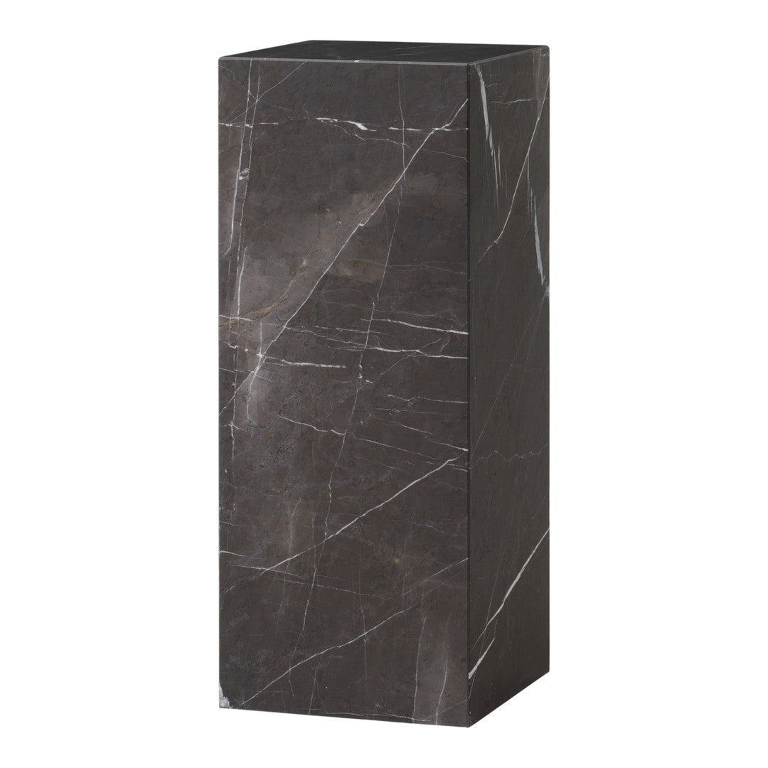 Elegant black marble vase with striking white veining, showcasing a modern geometric design. Perfect for any decor.