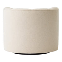 Eave Seamline Lounge Chair