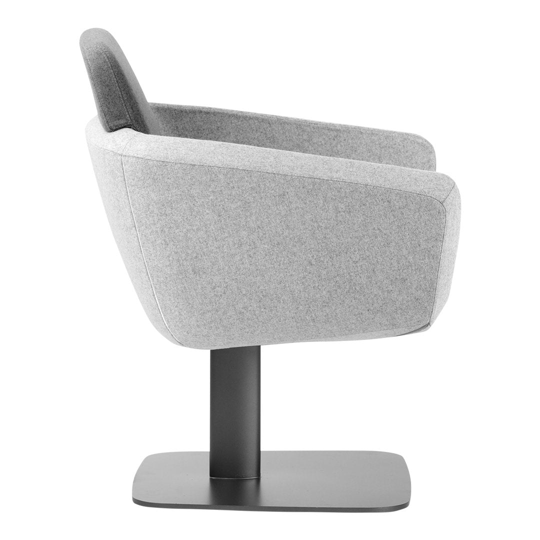 Arca Lounge Armchair - Plate Base