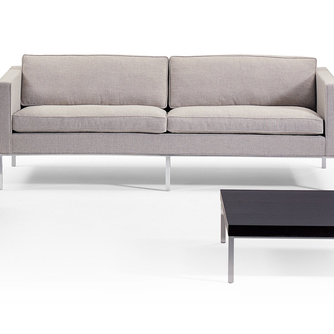 C905 Sofa