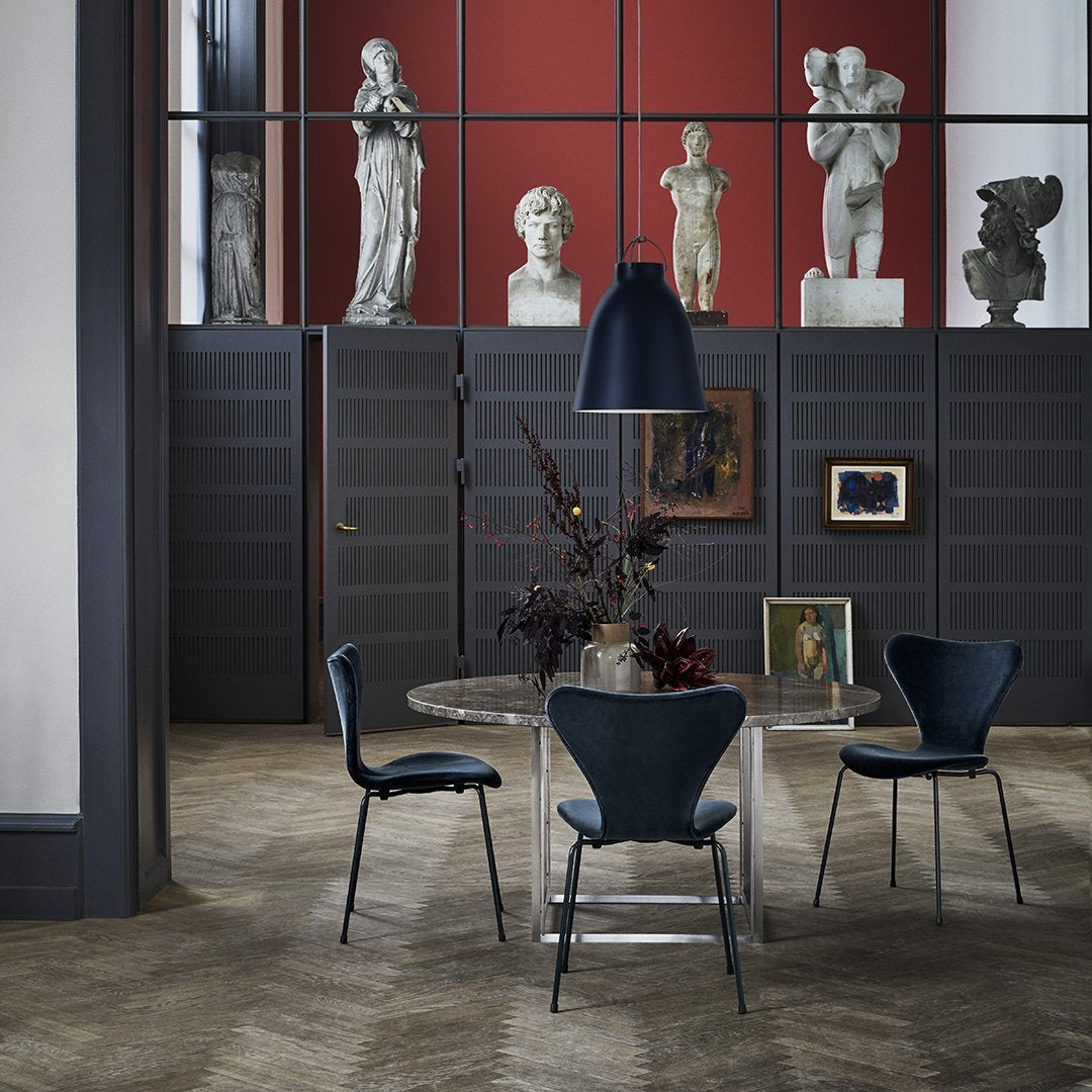 Series 7 Chair 3107