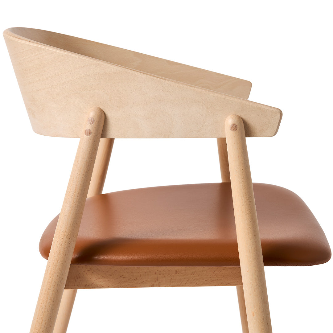 AC2 Armchair - Leather Seat