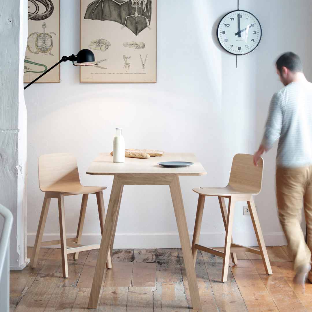 Heldu Dining Table