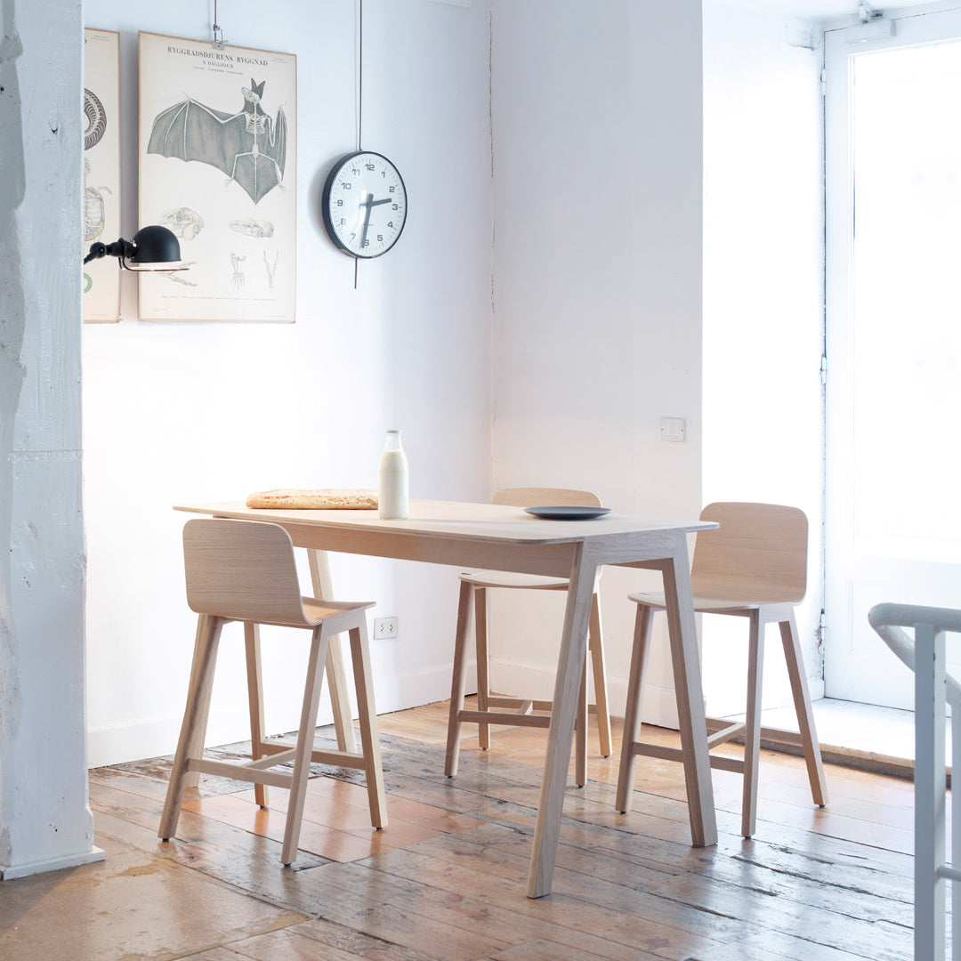 Heldu Dining Table