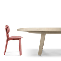 Triku Oval Dining Table