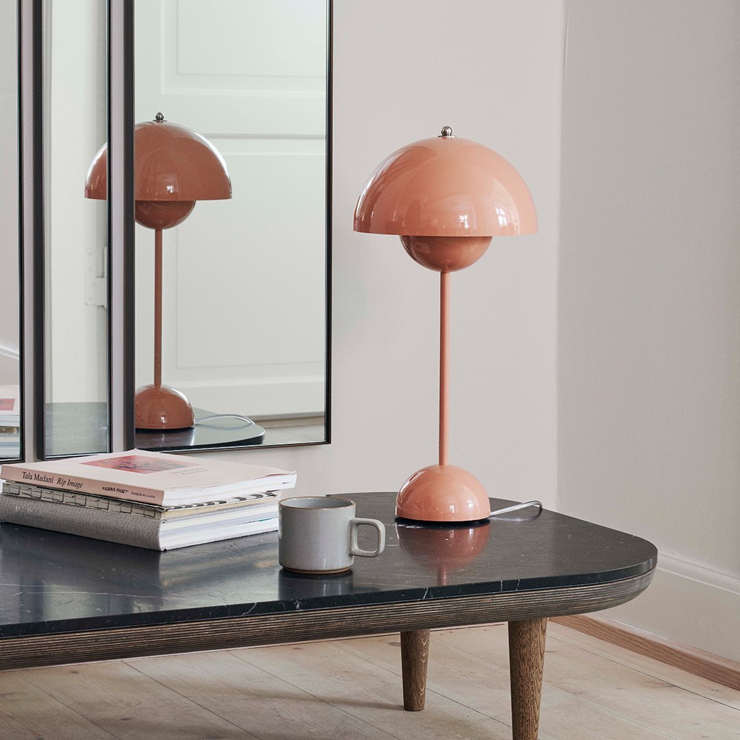 Verner Panton VP3 Flowerpot Table Lamp