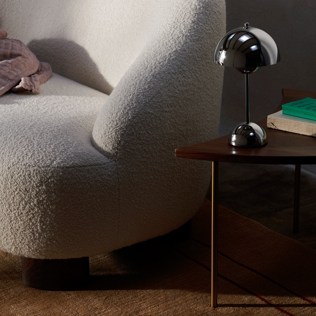 Verner Panton VP9 Flowerpot - Portable Table Lamp