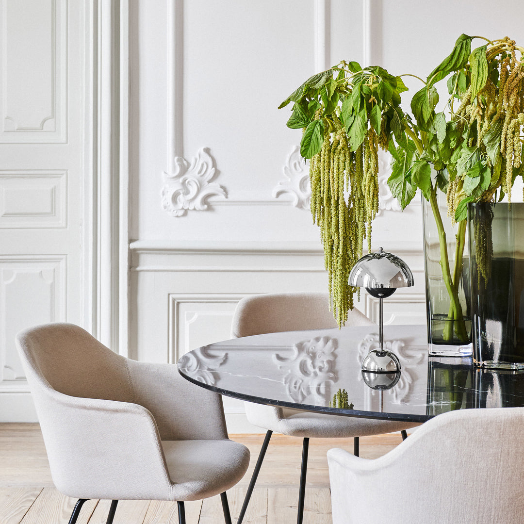 Rely HW35 Armchair - Tube Base