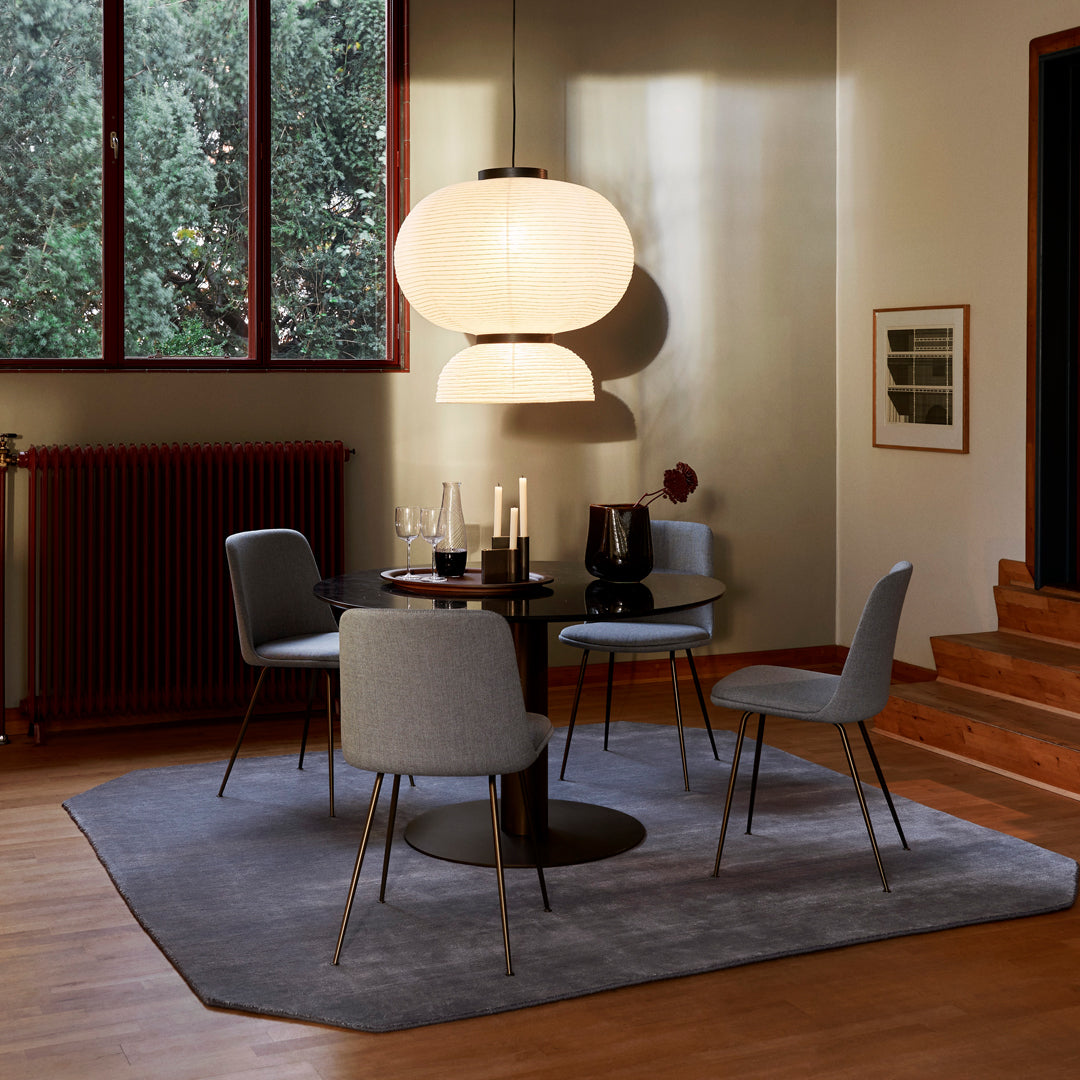 Rely HW8 Chair - Tube Base