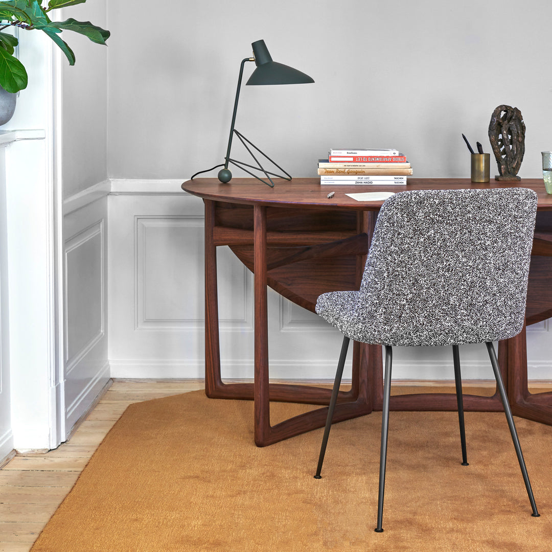 Rely HW9 Chair - Tube Base