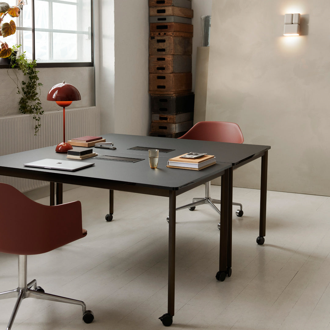 Verner Panton VP3 Flowerpot Table Lamp