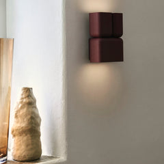 Tabata LN10 Wall Lamp