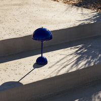 Verner Panton VP9 Flowerpot - Portable Table Lamp