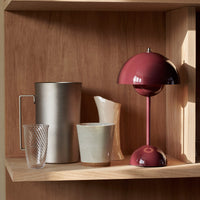 Verner Panton VP9 Flowerpot - Portable Table Lamp