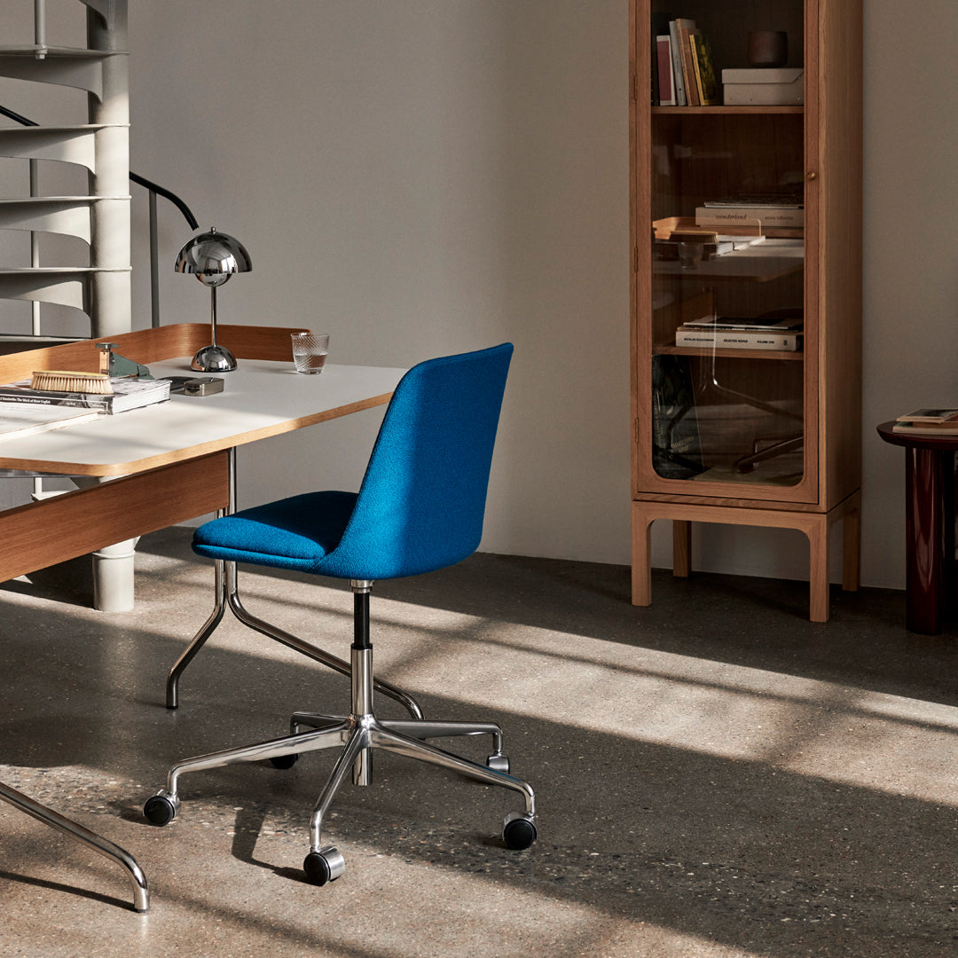 Rely HW30 Armchair - 5-Star Swivel Base w/ Casters + Gaslift