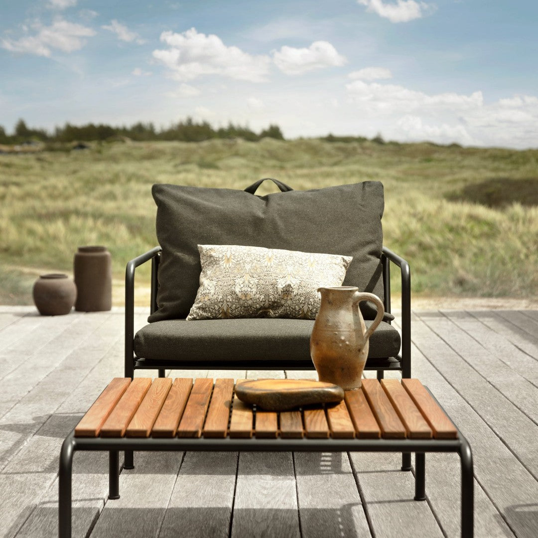 AVON Outdoor Lounge Chair