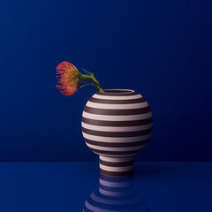 Varia Sculptural Vase