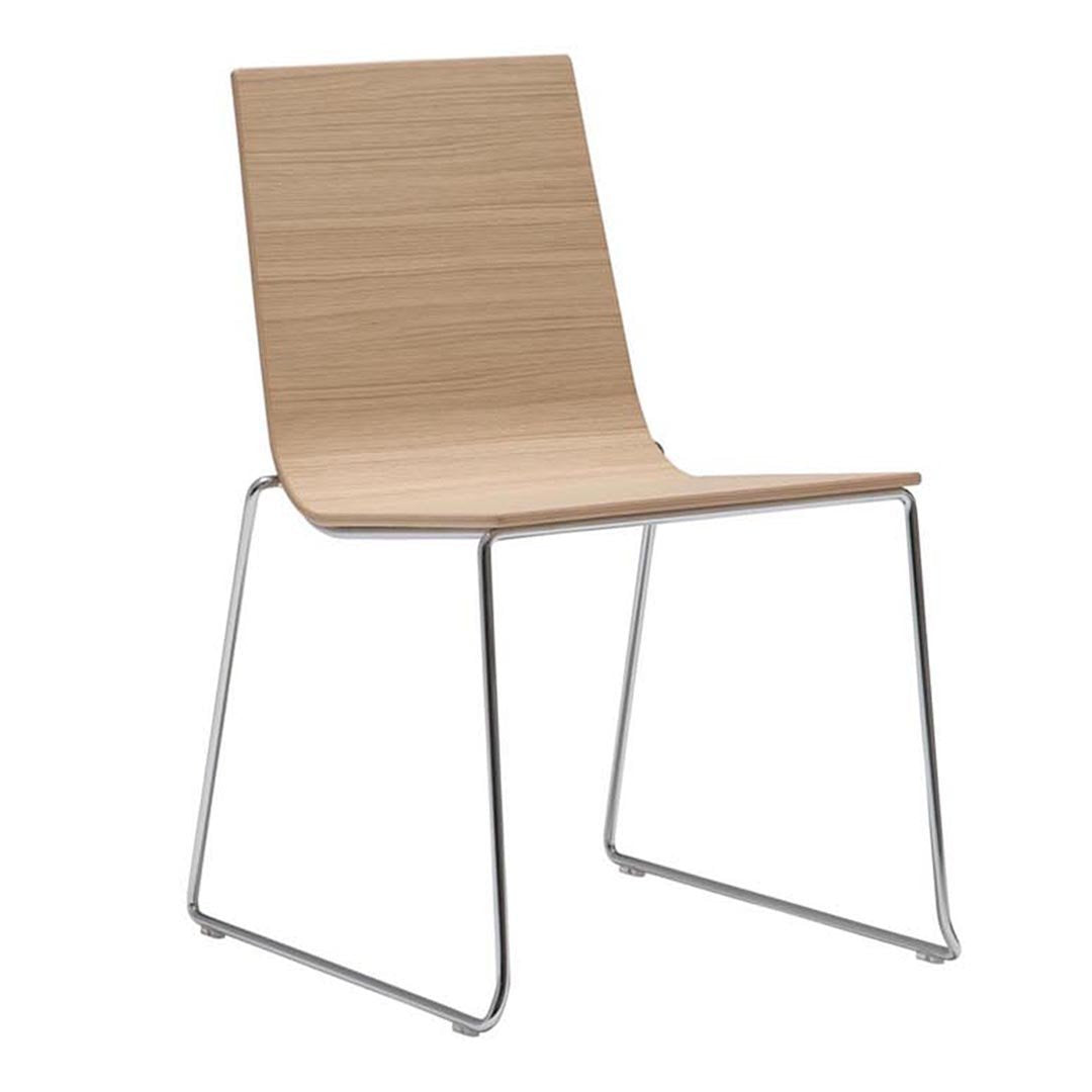 Lineal SI0582 Chair