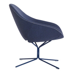 Beso Lounge Chair - Starred Base