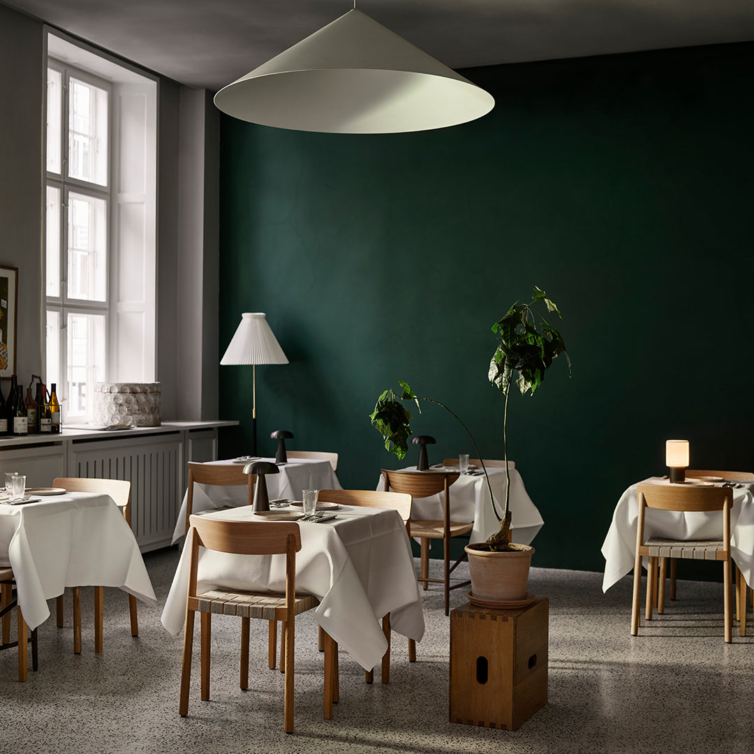 Como SC53 Portable Table Lamp